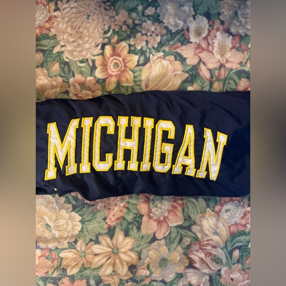 VINTAGE MICHIGAN BOMBER JACKET - Picture 4 of 4